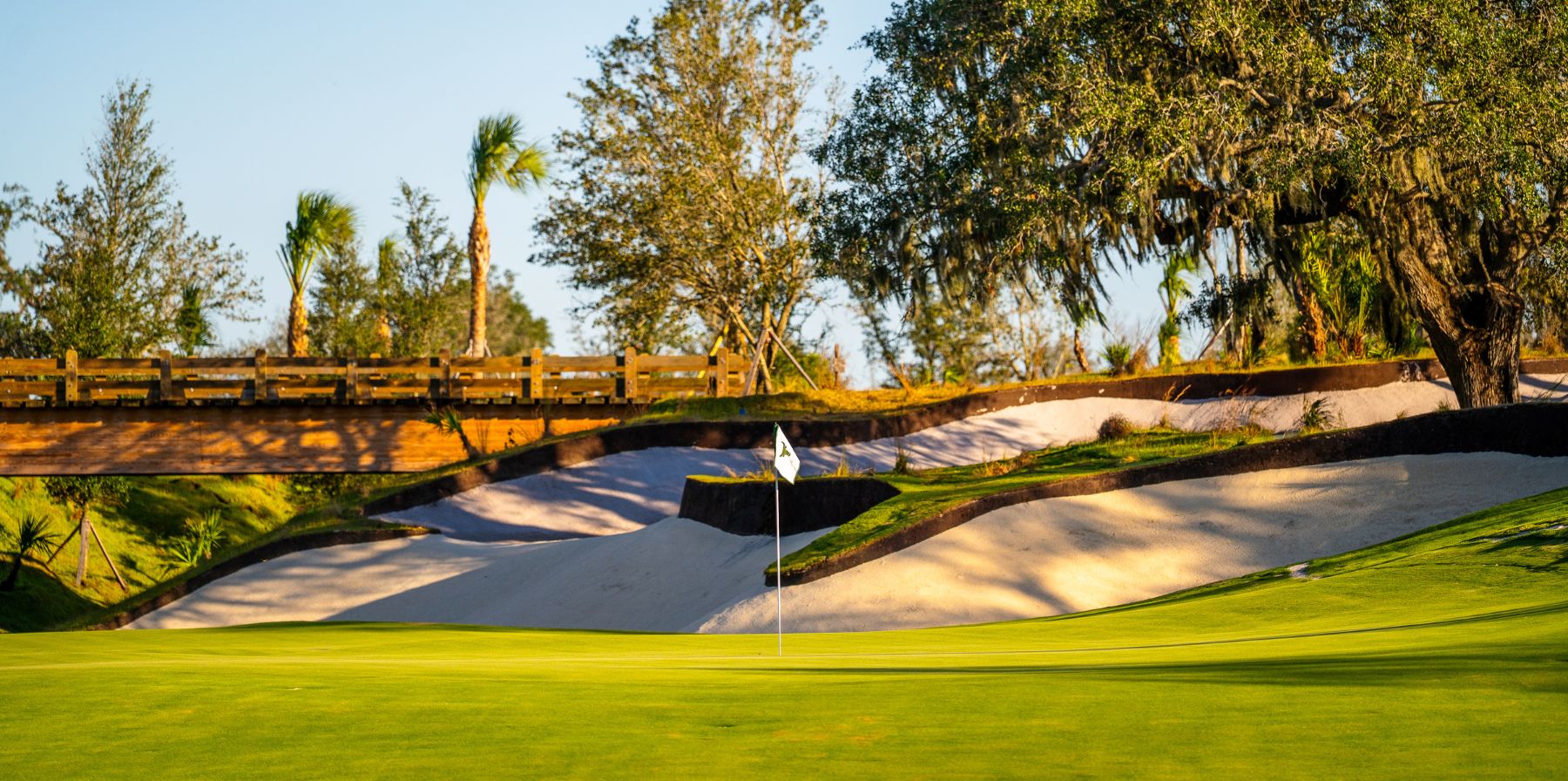 front view of miakka golf club